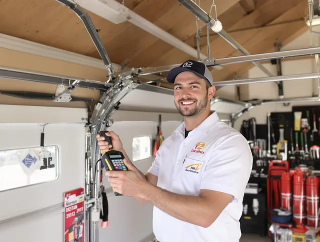 Los Angeles Garage Door Repair local technician providing expert garage door repair in Los Angeles neighborhood